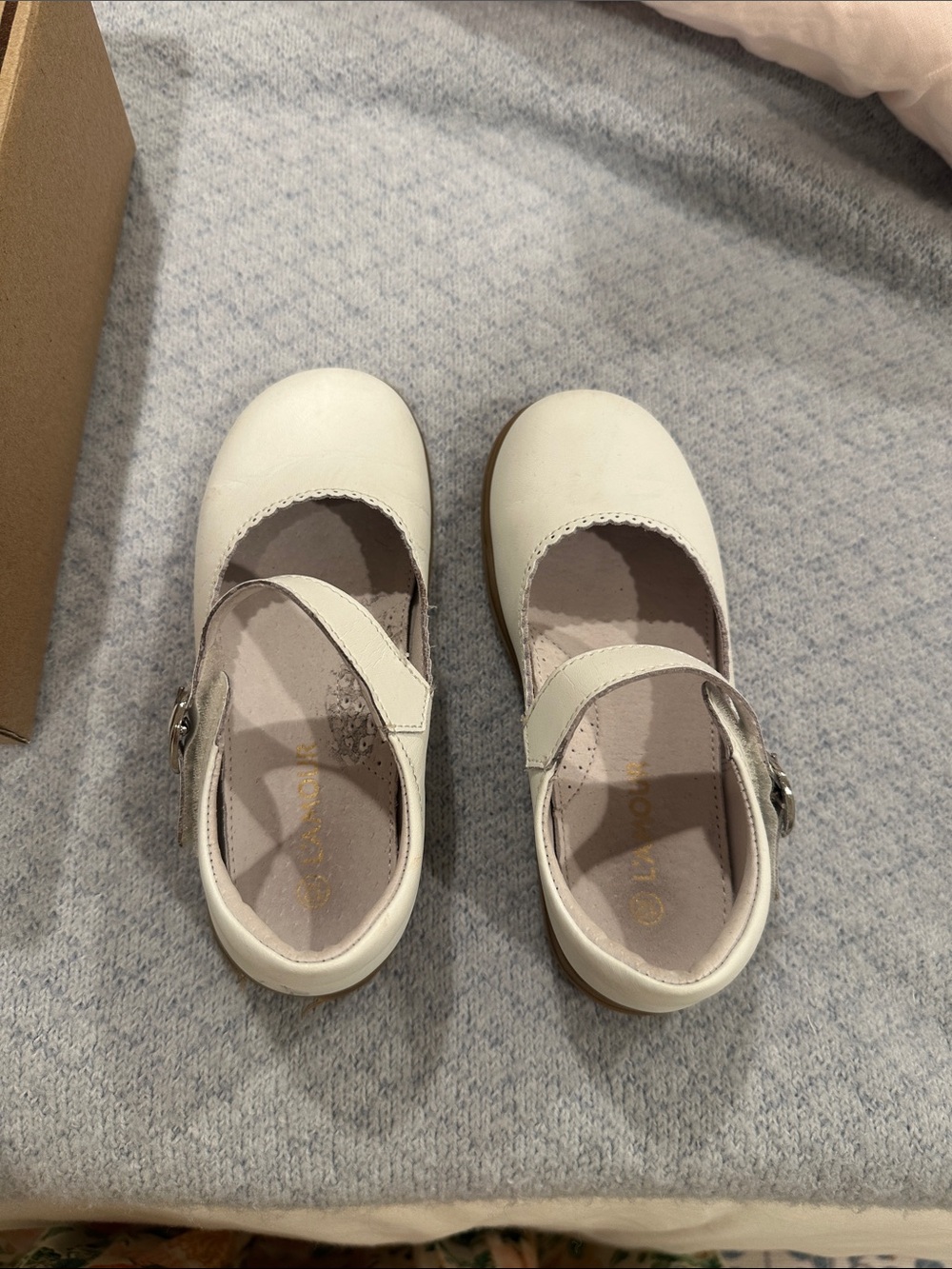 L'Amour Cream Mary Jane Dress Shoes with Buckle